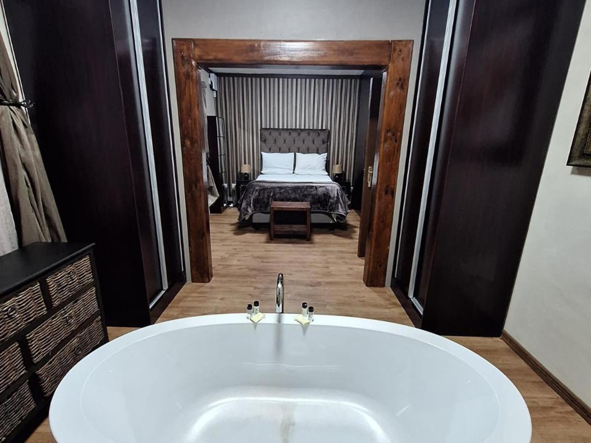 7A Jameson Guesthouse Кимберли Номер фото