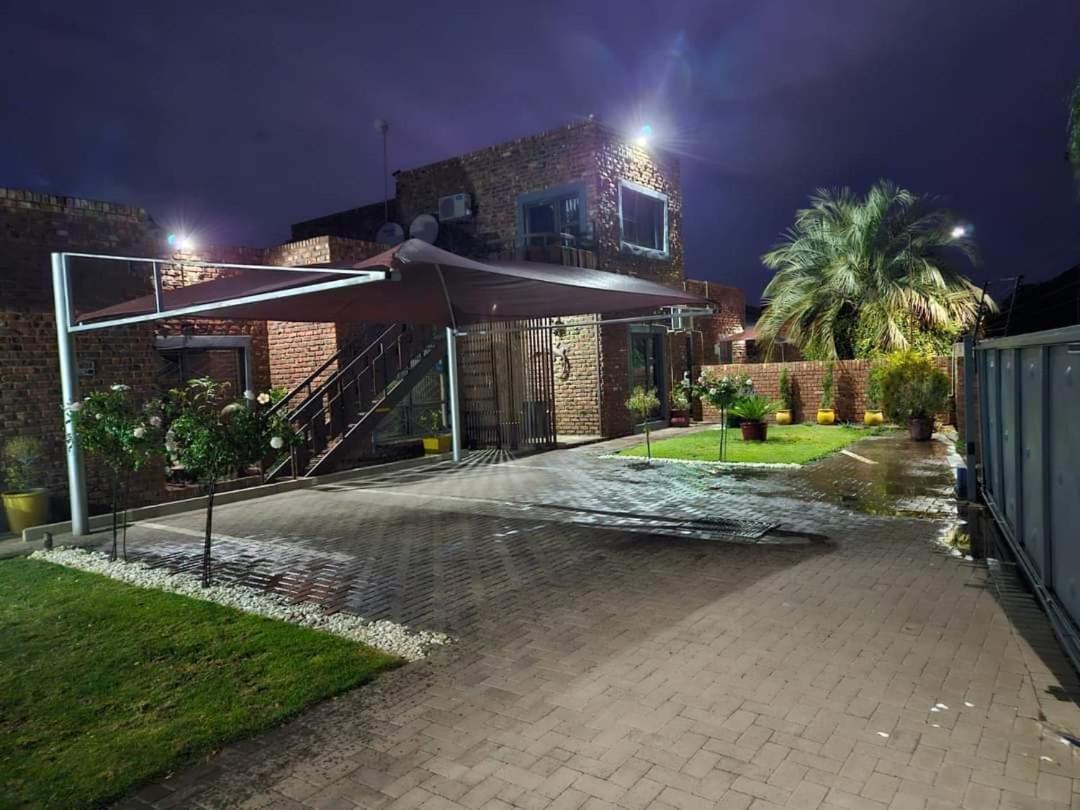 7A Jameson Guesthouse Кимберли Экстерьер фото